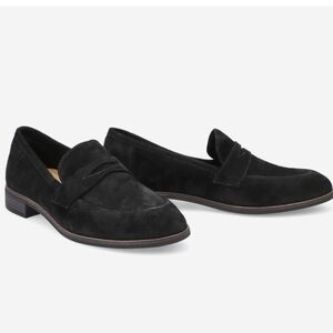 Clarks Trish Rose Women Suede ultimate comfort Loafer slip on shoes sz 8…